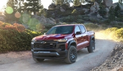 Chevrolet Colorado 2023 trình diện hứa hẹn 'càn quét' thị trường với loạt cải tiến 