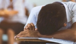 Nam sinh bị 0 điểm vì ngủ quên khi đi thi mong muốn khép lại ồn ào