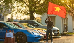 Cường Đô la mang Porsche 911 GT3 vi vu Đông Nam Á 11 ngày