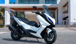 Đối thủ xứng tầm của Honda SH lên kệ, chinh phục bởi mức giá và động cơ