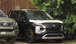 Mitsubishi Outlander 2023 lần đầu lộ diện ở Việt Nam với diện mạo khác xa đời cũ