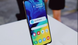 Cận cảnh Samsung Galaxy A80 sắp lên kệ ở Việt Nam
