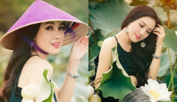 BTV Hoài Anh diện áo yếm khoe nhan sắc 'phát sáng' bên sen khiến CDM phải thốt lên 2 từ 'mỹ nhân'
