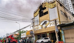 Diễn biến nóng vụ cháy quán karaoke ở Bình Dương: Chính thức đưa vào khởi tố vụ án