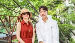 Gần 50 tuổi, Lee Young Ae khiến fan choáng váng với nhan sắc xinh đẹp