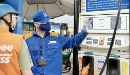 Giá xăng dầu tăng nhẹ sau khi giảm vào kỳ điều hành đầu tháng