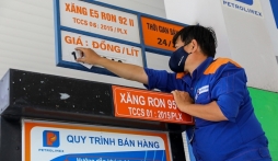 Giá xăng dầu tăng mạnh từ 15h hôm nay