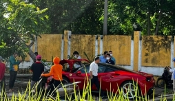 Ferrari Việt Nam 'chối' trách nhiệm, chủ xe không yêu cầu sửa xe tại hãng 