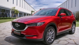 3 mẫu xe thể thao đa dụng đua nhau giảm giá: Honda CR-V lên đến 150 triệu, Forester ngập tràn ưu đãi 