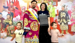 MC Thành Trung giận ra mặt vì vợ bỏ về giữa chừng khi xem Táo quân cách đây 10 năm 