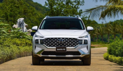 3 mẫu ô tô gầm cao giảm giá sau Tết