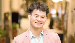 Xuân Bắc được con trai đấm bóp, ẩn ý sắp sinh thêm dù đã có tam nam