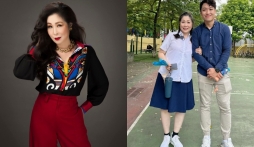 U60 NSND Hồng Vân diện váy ngắn hóa nữ sinh, đứng kề cạnh con trai khiến nhiều người chú ý