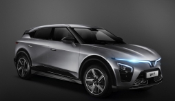 VF7: Mẫu xe điện dành cho gia đình của VinFast, giới truyền thông quốc tế đánh giá ra sao?