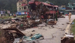 Vụ tai nạn thảm khốc ở Hòa Bình: Nạn nhân kể lại giây phút thoát 'cửa tử'