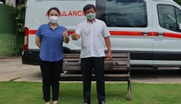 Hé lộ nguyên nhân việc ông Đoàn Ngọc Hải tuyên bố trả xe cứu thương cho Việt Hương