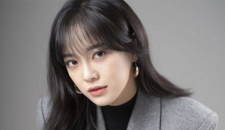 Kim Se Jeong - sao nữ 'Hẹn hò chốn công sở' báo tin buồn