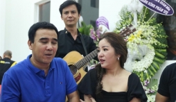 Quyền Linh, Thúy Nga xúc động hát tiễn đưa nghệ sĩ Chánh Tín 