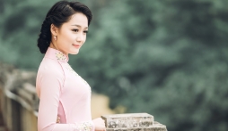 Mỹ nhân VTV Thu Hà và nhan sắc gây ngỡ ngàng ở tuổi 33 cùng cuộc hôn nhân kín tiếng