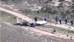 Clip hiện trường rơi máy bay huấn luyện Yak-52, 2 phi công hy sinh