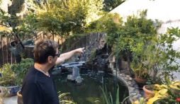 Trường Vũ khoe vườn rộng rãi ở Mỹ, trồng nhiều cây ăn quả đậm chất Việt Nam