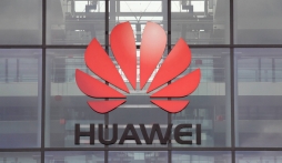 Huawei tiếp tục nhận đòn đau từ chính phủ mới của Mỹ