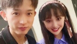 Trịnh Sảng gây chú ý với gương mặt khác lạ, phần cằm nhọn hoắt như 'mặt rắn'