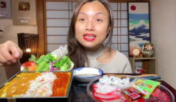 Quỳnh Trần JP và những lần gây tranh cãi vì ăn món quá kinh dị