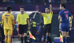 AFC phạt nặng bóng đá Thái Lan và Indonesia sau vụ ẩu đả SEA Games 32