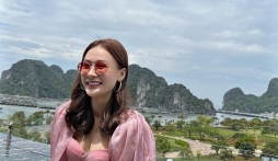 Bạn gái tin đồn Văn Thanh diện bikini, lộ hình xăm gây chú ý