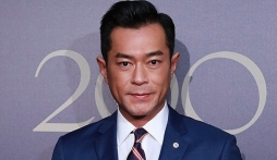 Cổ Thiên Lạc ở tuổi 52: Liều mình kiếm tiền bất chấp bệnh tật giày vò