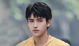 Bật mí về 'tình mới' của Trần Phi Vũ, thành tích không kém Trương Tịnh Nghi