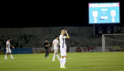 Tiến Linh bật khóc trong ngày Bình Dương chìm sâu dưới đáy BXH V.League 2023
