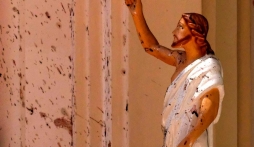 Sri Lanka bắt 40 nghi phạm, số người chết vì đánh bom tăng lên 310