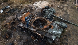 Tròn 3 tháng tấn công Ukraine, Nga nhận về thiệt hại 'choáng váng'
