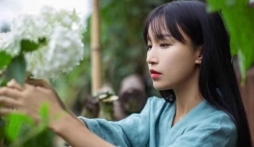 'Tiên nữ đồng quê' Lý Tử Thất báo tin vui sau hơn 1 năm vướng vào kiện tụng căng thẳng