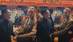 Phản ứng của Thanh Hằng khi được chồng nhạc trưởng khen 'vợ anh đẹp nhất'