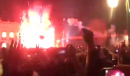 Clip: Giới trẻ Thủ Đô đếm ngược đón năm mới