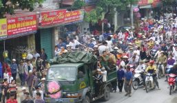 Vụ quan tài sản phụ diễu phố: Khởi tố bác sĩ và nữ hộ sinh