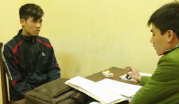 Chân dung kẻ chà xát bàn chải vào vùng kín của con người tình