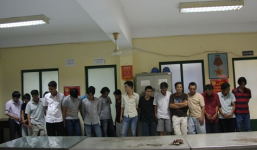 Triệt phá sòng bạc, trường gà “khủng” giữa Sài Gòn