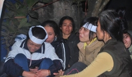 Nghẹn đắng đón tro cốt của sinh viên ĐHSP tử vong trong vụ hỏa hoạn 