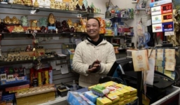 Việt Kiều xin nghỉ việc sau khi trúng số độc đắc hơn 6 nghìn tỷ đồng