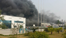 Clip: Lửa cháy ngùn ngụt tại khu CN Yên Phong - Bắc Ninh