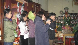 Chi gần 1 tỷ đồng mời thầy 'ngoại' cúng giải hạn