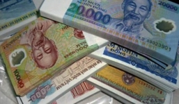 Đổi tiền lẻ ngày cận Tết chênh lệch 250\%