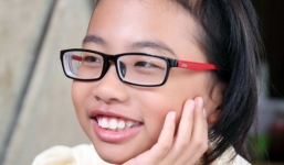 Phương Mỹ Chi sắp bị cấm biểu diễn?