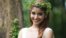 Giật mình với giọng hát của Andrea