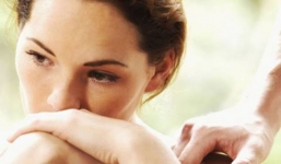 Bí mật của chồng sau bữa tiệc tất niên định mệnh