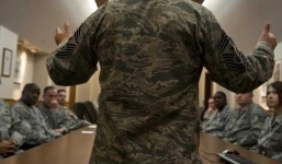 Phát hiện đường dây ma túy trong Không quân Mỹ